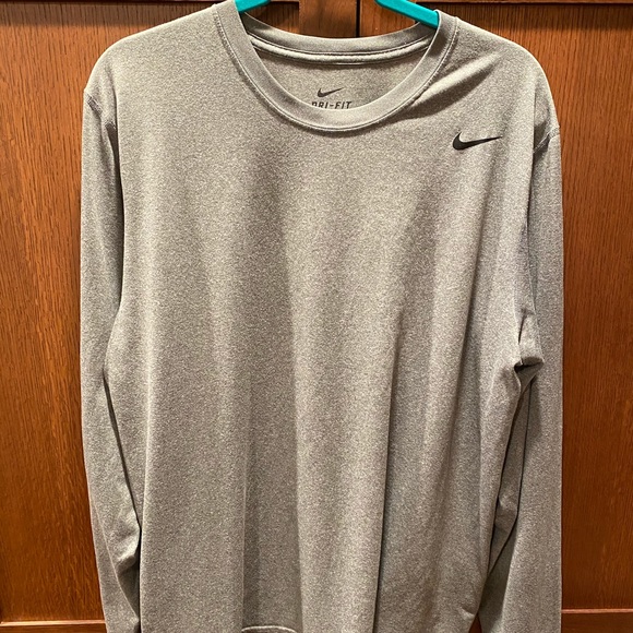 Nike Other - Nike Dri-Fit crew neck shirt